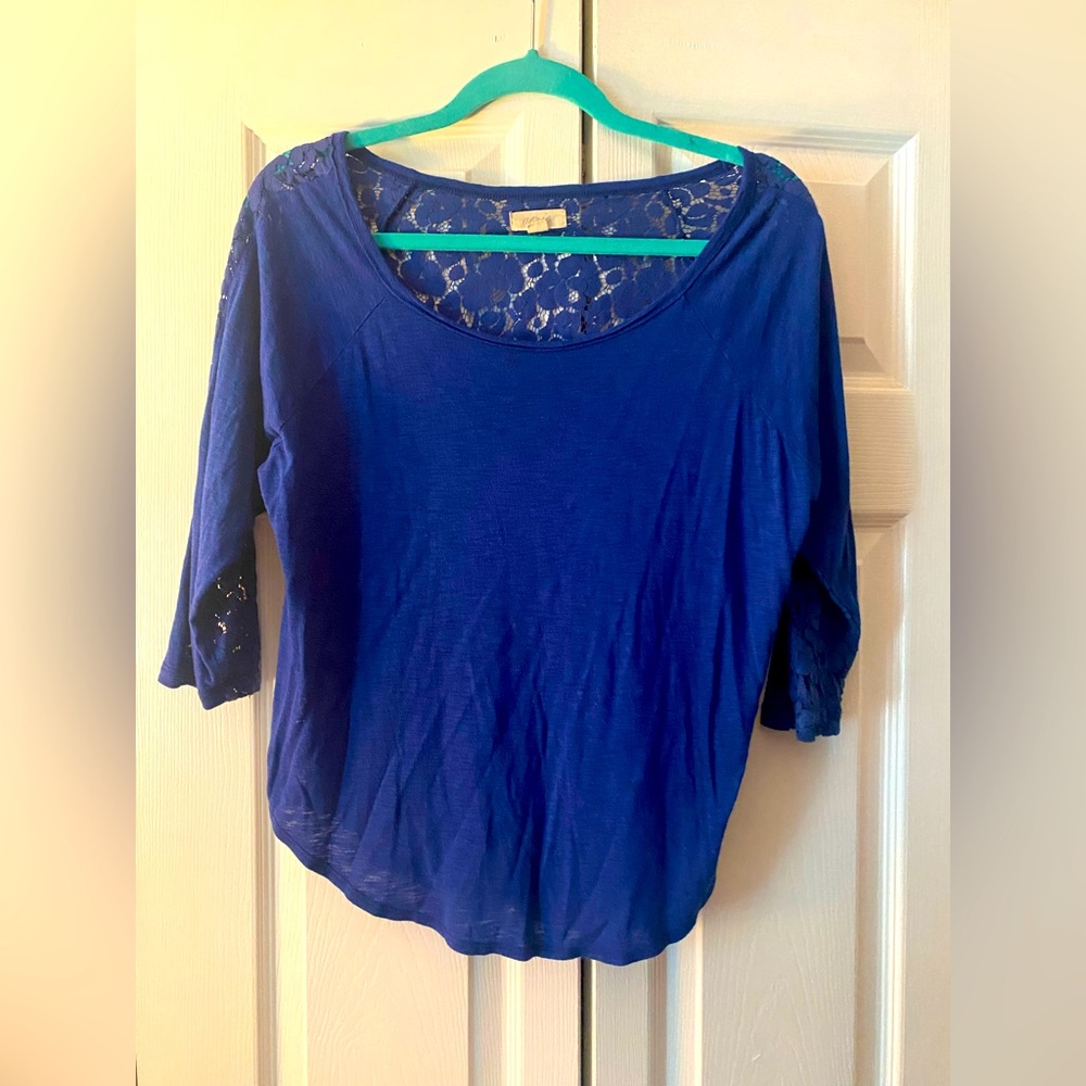 💙Aerie Royal Blue Lace Back Quarter Sleeve 💙